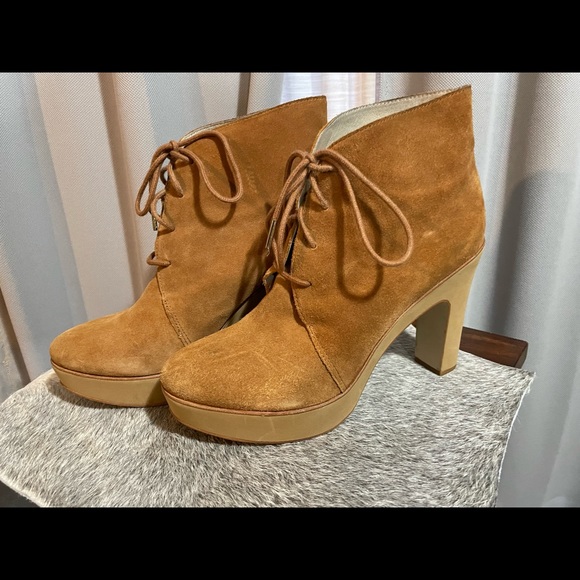 Camel Suede Michael Kors platform boots - Picture 5 of 8